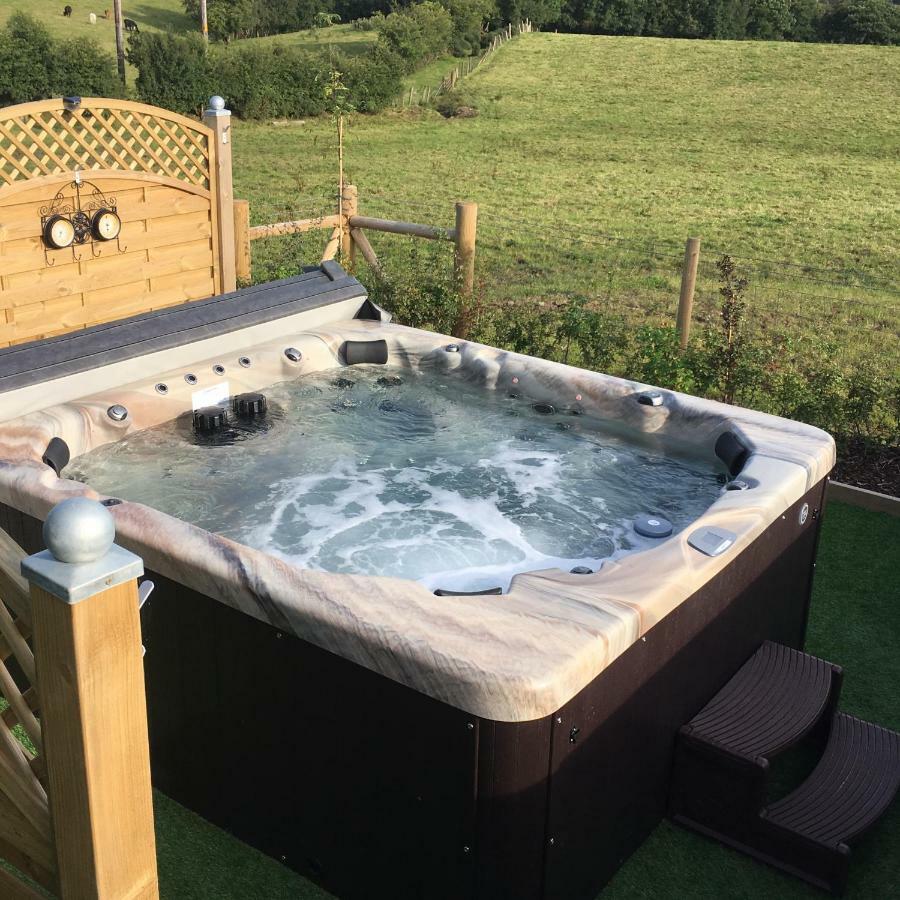 Arvalee Retreat With Outdoor Hottub Bed and Breakfast Omagh Exteriör bild