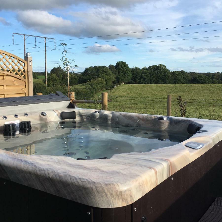 Arvalee Retreat With Outdoor Hottub Bed and Breakfast Omagh Exteriör bild